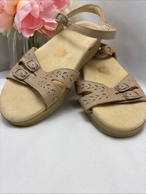 SAS Women’s 9W Duo Quarter Strap Sandals Tripad Technology Taupe #374